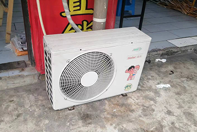 新郑空调突然不制冷只吹自然风怎么办？